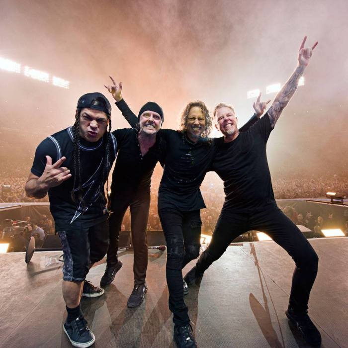 METALLICA:Κυκλοφορούν νέο άλμπουμ Live στο Bataclan,για ενίσχυση των θυμάτων της τραγωδίας του Νοέμβρη