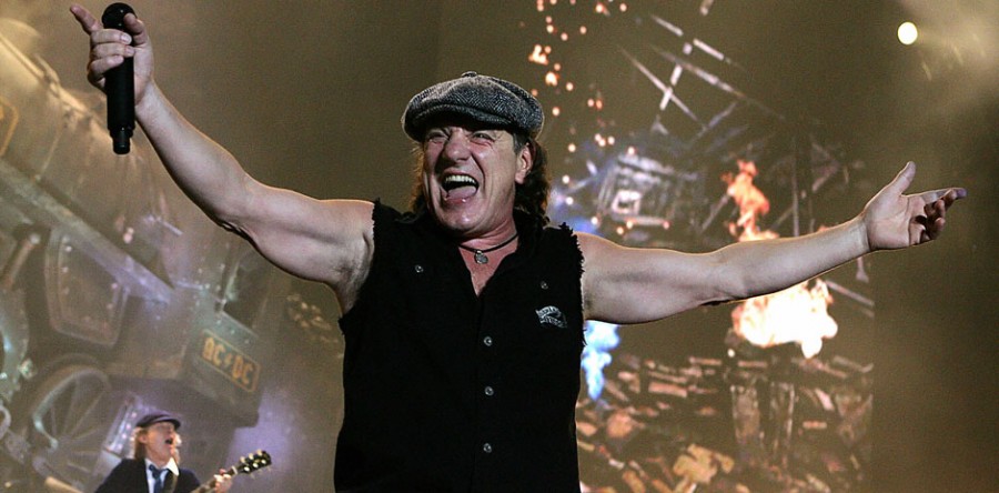 O Brian Johnson απολύθηκε από τους AC/DC?