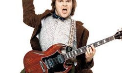 JACK BLACK: Θα μπορούσα να είμαι ο νέος τραγουδιστής των AC / DC