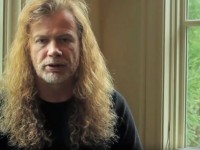 DAVE MUSTAINE: Κάντε τους πολιτικούς να δουλεύουν αφιλοκερδώς, για να δείτε ποιος αγαπά την Αμερική