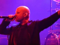 DISTURBED: Η fan που ταπεινώθηκε από τον David Draiman δηλώνει πως δεν ξαναπάει σε συναυλία τους