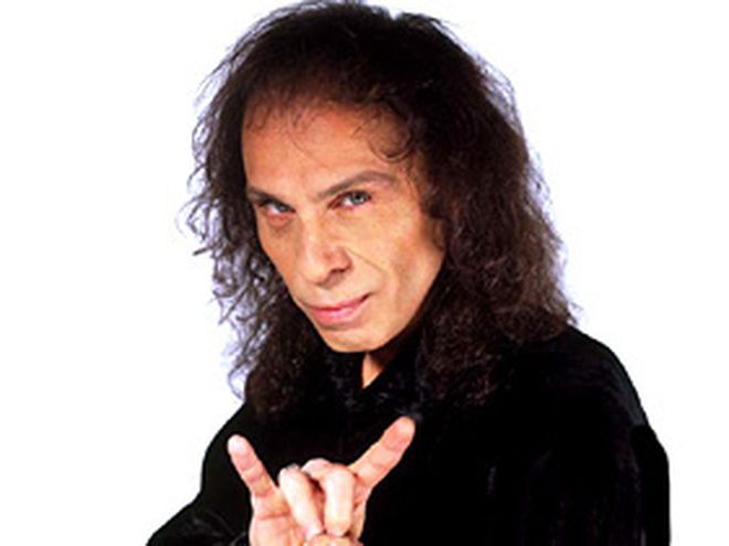 Σαν σήμερα (16/05/2010) έφυγε ο Μεγάλος κοντός του heavy metal Ronnie James DIO…