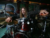 RHINO (Ex-Manowar):Τελευταία περιοδεία των MANOWAR;Αντέχετε μια περιοδεία 10 χρόνων;