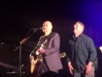 Billy Corgan (SMASHING PUMPKINS) σε οπαδό:”Φύγε από τη σκηνή μου πριν σου δώσω μπουνιά στα μούτρα!”