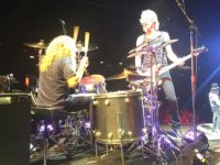 Ο STEVEN ADLER επανανενώνεται με τους GUNS N’ ROSES μετά από 26 χρόνια,στη σκηνή του Οχάιο!