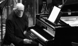 Σαν σήμερα 8 χρόνια πριν, έφυγε από τη ζωή ο JON LORD, ο άρχοντας των πλήκτρων