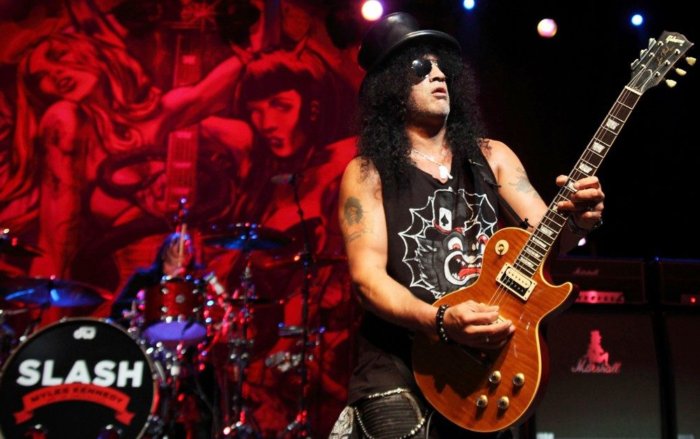 GUNS N’ ROSES: Ο Slash αποκαλύπτει ότι γράφουν νέα μουσική