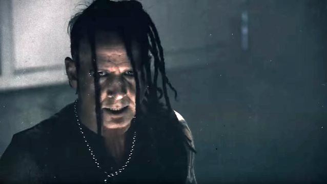 Chad Gray (HELLYEAH): “Οι PANTERA δεν μπορούν ποτέ να κάνουν reunion”