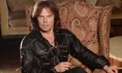 Γενέθλια για τον Joey Tempest (EUROPE), ο οποίος κλείνει σήμερα τα 61 του χρόνια!