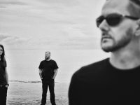 RIVERSIDE: Θα συνεχίσουν ως τρίο!