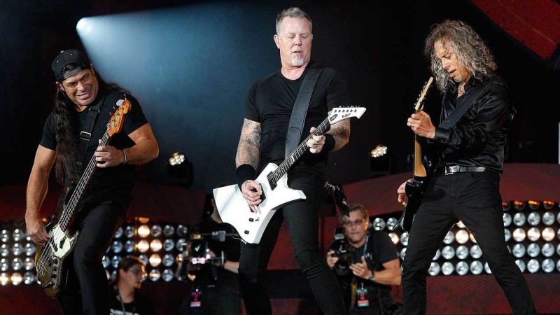 H πρώτη αντίδραση για το νέο single των METALLICA “Moth Into Flame”