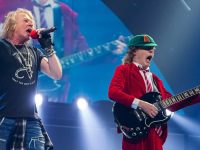 Η ατζέντης του Axl Rose «τη λέει» στους οπαδούς των AC/DC!