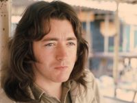 RORY GALLAGHER: Αγαλμα προς τιμήν του θα ανεγερθεί έξω από το Belfast Ulster Hall