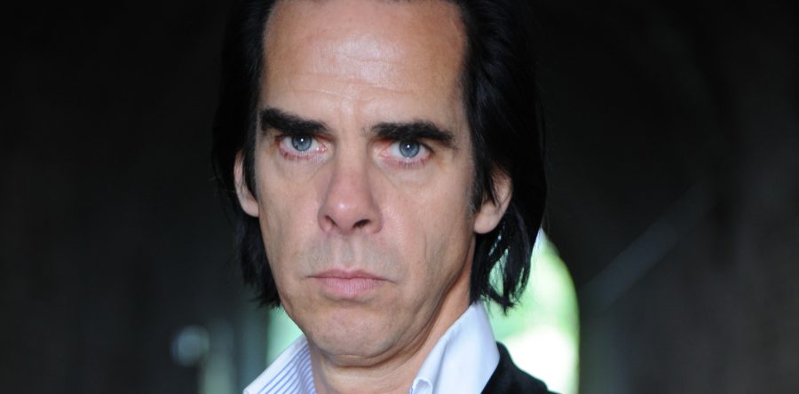 NICK CAVE & THE BAD SEEDS: Δείτε το νέο βίντεο κλιπ για το κομμάτι “Girl In Amber”!