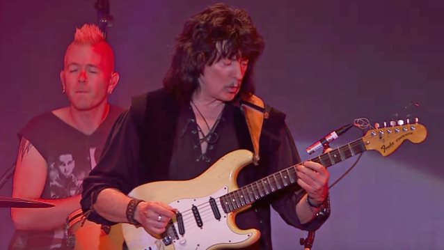 RAINBOW: Δείτε το video του κομματιού “Perfect Strangers” από την εμφάνιση τους στην Γερμανία