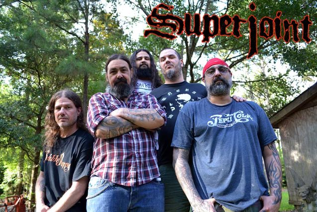 SUPERJOINT: Δείτε το επίσημο video του κομματιού “Caught Up In The Gears Of Application” από την πρόσφατη ομότιτλη δισκογραφική δουλειά τους