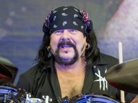 VINNIE PAUL: Είχαμε εμμονή με το ντεπούτο των GUNS ‘N’ ROSES και διασκευάσαμε όλα τα τραγούδια του!