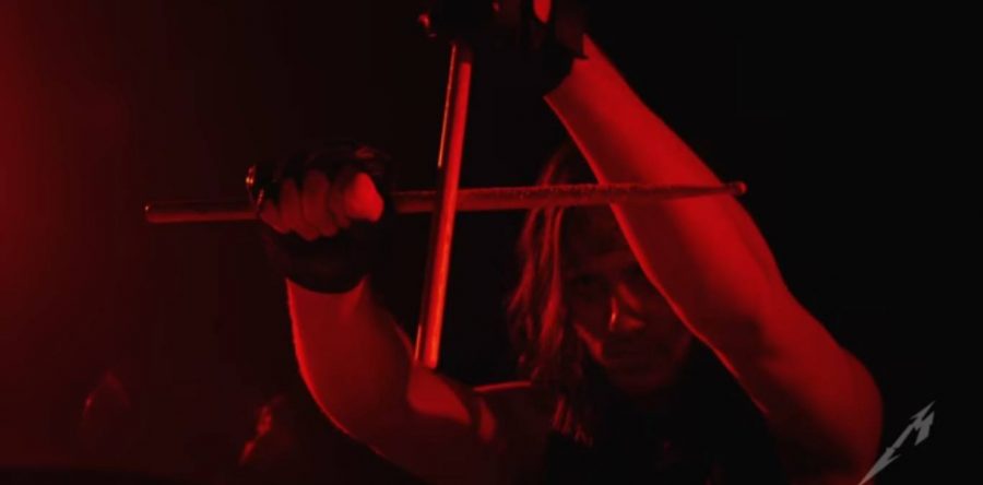 METALLICA: Στο νέο τους βίντεο πρωταγωνιστούν οι MAYHEM, το ανθρώπινο αίμα & οι ανάποδοι σταυροί….