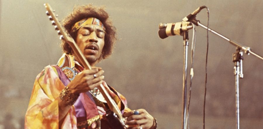 Σαν σήμερα 27/11 γεννήθηκαν τα μαγικά δάχτυλα που έβαλαν φωτιά στην ταστιέρα, ο μέγιστος Jimi Hendrix!