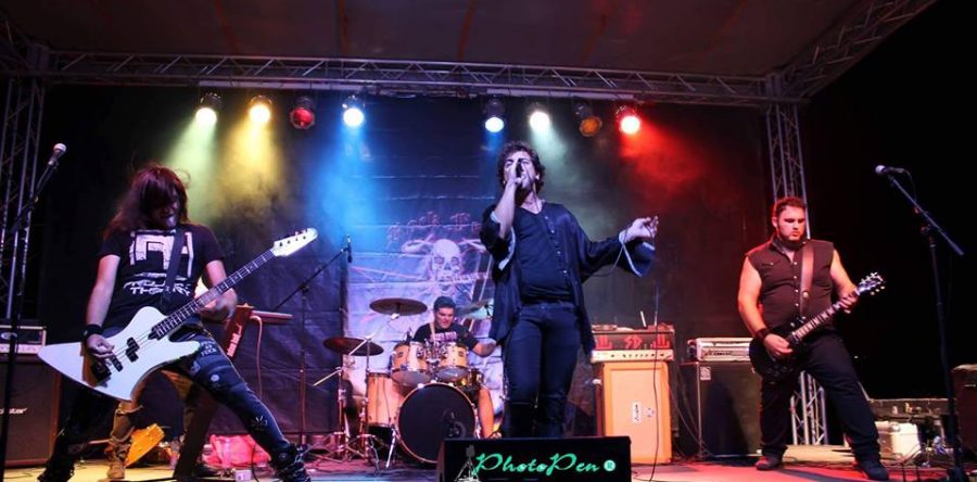 Στράτος Καραγιαννίδης (W.A.N.T.E.D) στο Rock Overdose: “Για να ξεχωρίσει μια καλή μπάντα δεν φτάνει ένας καλός δίσκος, γιατί στουντιακά πλέον ο καθένας κάνει “παπάδες” και στα live ακούς μια αηδία”.