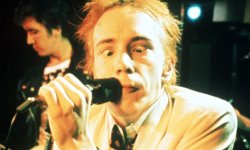 Γενέθλια για τον Johnny Rotten (SEX PISTOLS), ο οποίος κλείνει σήμερα τα 64 του χρόνια!