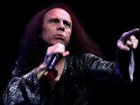 RONNIE JAMES DIO : Το ολόγραμμα το κορυφαίου τραγουδιστή θα κάνει ντεμπούτο στην Αμερική στα Pollstar Awards 2017