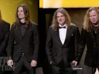 DAVE MUSTAINE: Ο ορισμός της ανωτερότητας η απάντηση του στο ατυχές συμβάν στα 59α Grammy!