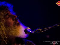 ΓΙΑΝΝΗΣ ΓΙΟΚΑΡΙΝΗΣ στο Rock Overdose:”Διανύουμε μια εποχή που μέσα στο σκοτάδι μπορεί να γεννηθεί φως!”