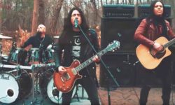 Heavy metal μπάντα διασκευάζει με μοναδικό τρόπο το “Hey You” των PINK FLOYD