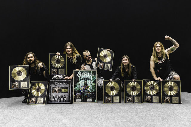 SABATON: Διακρίνονται με χρυσές και πλατινένιες πλακέτες για τo “The Last Stand” & το “Heroes”