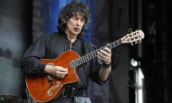 Γενέθλια για τον Ritchie Blackmore, ο οποίος κλείνει σήμερα τα 81 του χρόνια!
