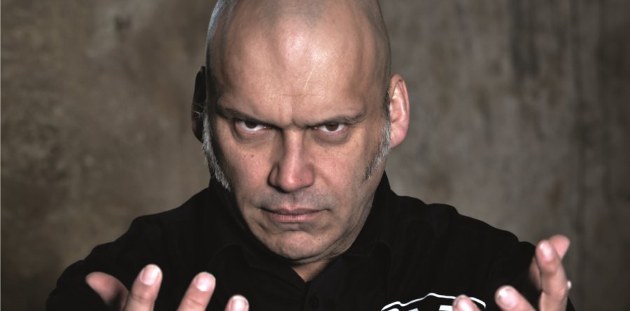 BLAZE BAYLEY: “Θα ήθελα πολύ να βρεθώ ξανά στη σκηνή με τους  IRON MAIDEN”