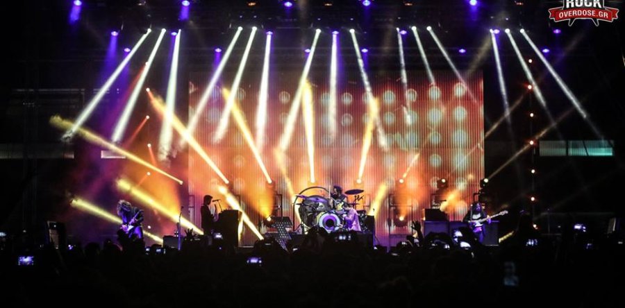 Ανταπόκριση: EJEKT FESTIVAL 2017 Day 1 – THE KILLERS, The Kills, Circa Waves, Deaf Radio @Πλατεία Νερού, (24/06/17)