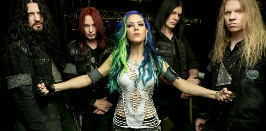 ARCH ENEMY: Ακούστε το ΝΕΟ τους τραγούδι “The World Is Yours”!