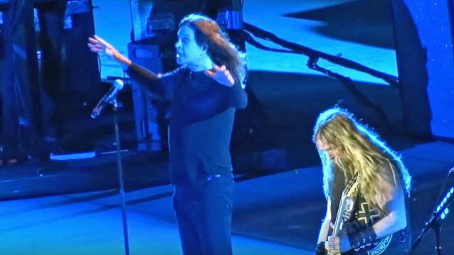 ΒΙΝΤΕΟ από την εμφάνιση του OZZY OSBOURNE και του ZAKK WYLDE στο Chicago Open Air!