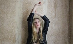 MAGGOT HEART: “Το γεγονός ότι κάνω την τέχνη μου με τους δικούς μου όρους, με έχει ανταμείψει”
