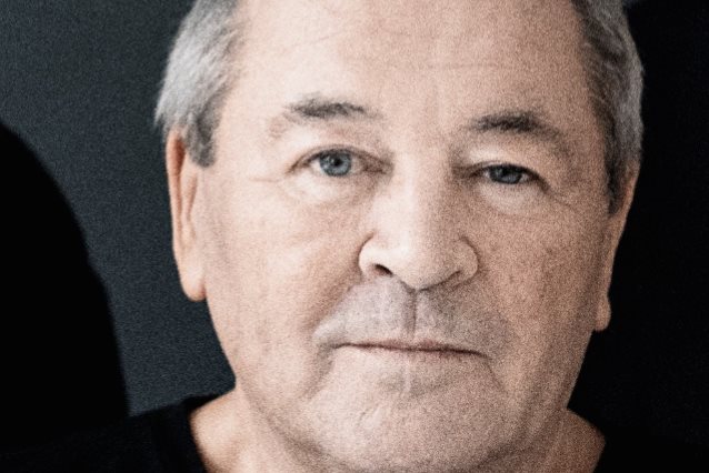 IAN GILLAN: Κυκλοφορεί νέο τριπλό CD με τίτλο The Voice of Deep Purple: The Gillan Years’