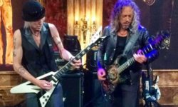 KIRK HAMMETT: Θα συμμετέχει στο επερχόμενο άλμπουμ του MICHAEL SCHENKER