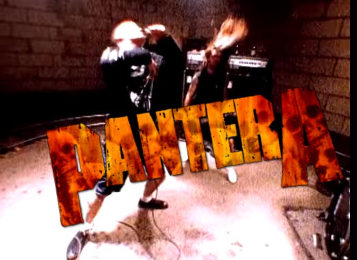 #Groundbreaking Moments: Οι Pantera παραδίδουν Riffs όμοια με την αιωνιότητα και ενα μανιασμένο βίντεοκλιπ έτοιμο να προκαλέσει τυφώνα!