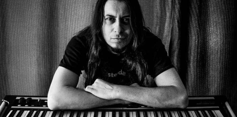 BOB KATSIONIS: Αρχές 2018 κυκλοφορεί το νέο προσωπικό του album από τη νέα δισκογραφική του εταιρεία!