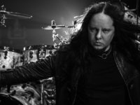 JOEY JORDISON: Ακουστικό τζαμάρισμα στο (sic) των SLIPKNOT μαζί με Αργεντίνους οπαδούς (βίντεο)