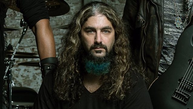 MIKE PORTNOY: Δεν έχει “καμία επιθυμία και ενδιαφέρον” να ξαναπαίξει με τους Dream Theater!