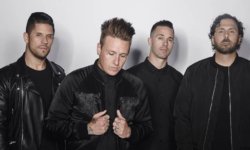 PAPA ROACH: Δείτε το ΝΕΟ τους video για το κομμάτι “Top Of The World” και το μήνυμά τους για την καραντίνα!