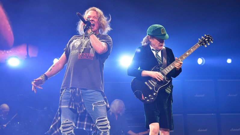 AC/DC: Nέο δίσκο με τον Axl Rose στα φωνητικά ετοιμάζει ο Angus Young!
