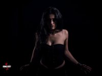 DIMLIGHT: Ανακοίνωσαν την Mora ως τραγουδίστρια!