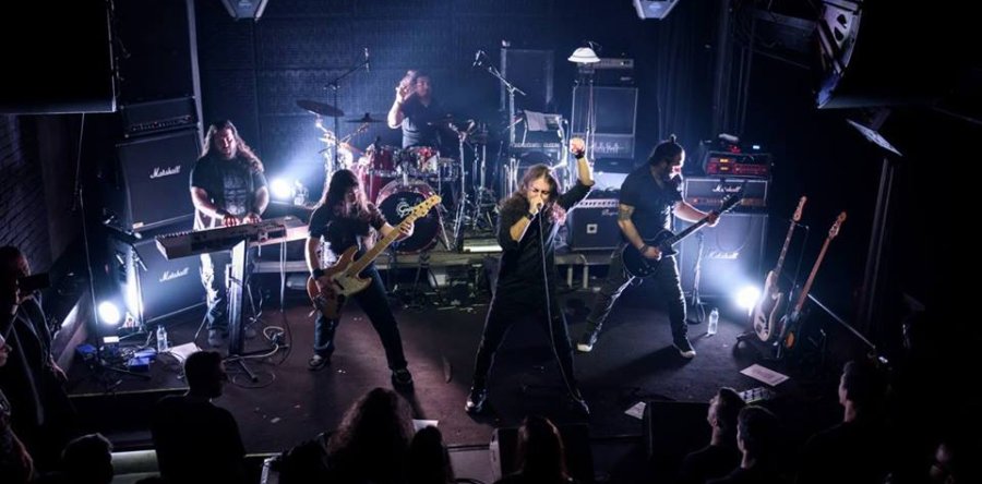 THE SILENT WEDDING: Δείτε το video clip για το τραγούδι τους ‘Loneliness’.