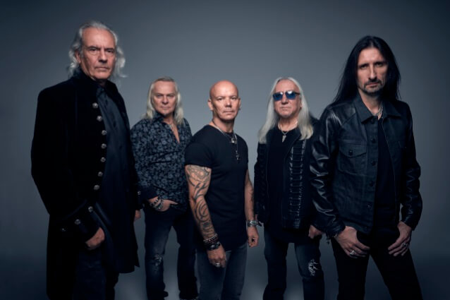 URIAH HEEP: Δείτε το video clip για το καινούργιο τους τραγούδι ‘Grazed By Heaven’.