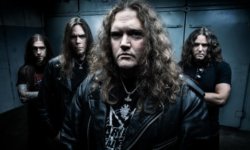 Οι UNLEASHED μαζί με τους AT THE GATES και MEMORIAM στην συναυλία της Αθήνας!