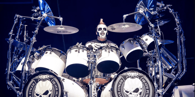 FIVE FINGER DEATH PUNCH: Αποχώρησε ο drummer τους Jeremy Spencer!