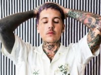 BRING ME THE HORIZON: Διάσειση για τον Oli Sykes μετά από ρίψη κινητού στο κεφάλι του!